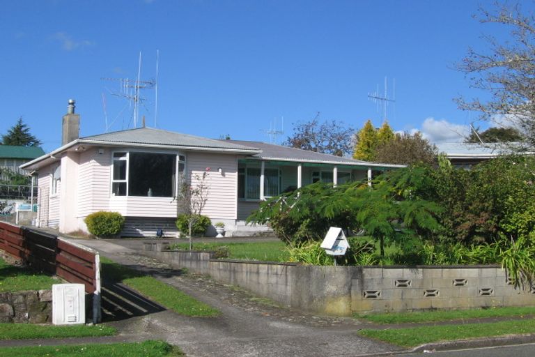 Photo of property in 25 Philip Street, Tokoroa, 3420