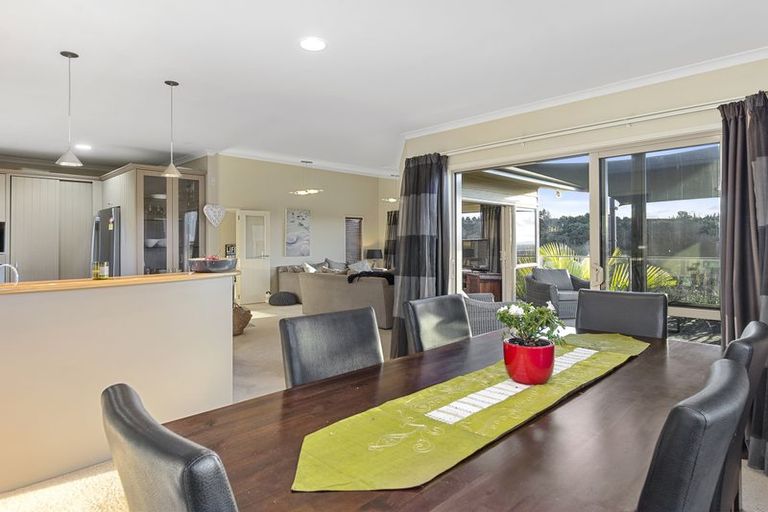 Photo of property in 8 Roger Guy Place, Welcome Bay, Tauranga, 3175