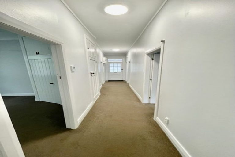 Photo of property in 73 Majoribanks Street, Mount Victoria, Wellington, 6011