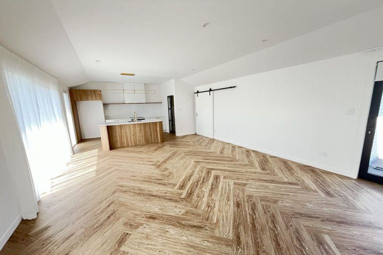 Photo of property in 25 Kenehi Road, Karaka, 2124