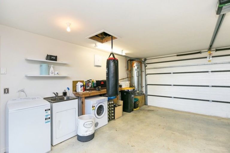 Photo of property in 346 Horokiwi Road, Horokiwi, Wellington, 5016