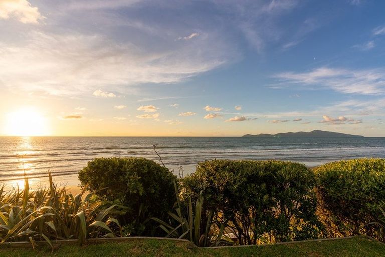 Photo of property in 52 Ames Street, Paekakariki, 5034