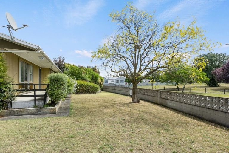 Photo of property in 19 Berwick Street, Flaxmere, Hastings, 4120