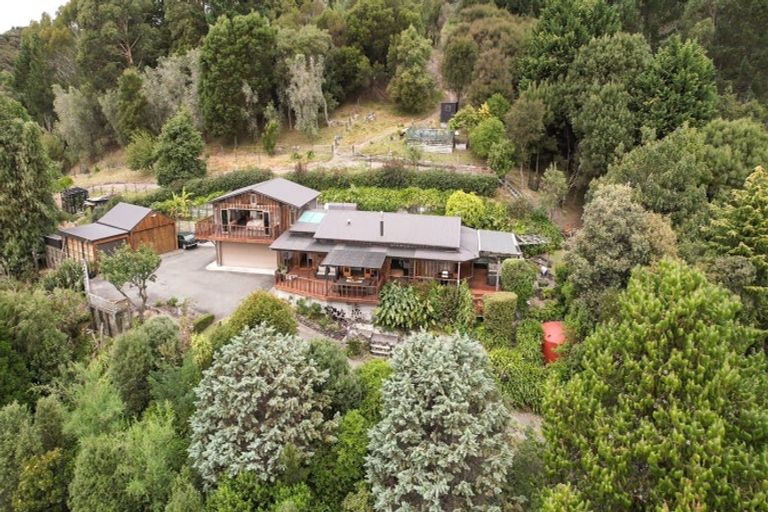 Photo of property in 265 Hill Road, Eskdale, Napier, 4182