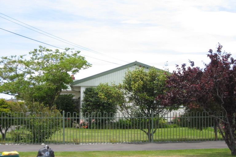 Photo of property in 102 Saint Johns Street, Woolston, Christchurch, 8062