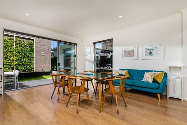 Photo of property in 89 Buckley Avenue, Hobsonville, Auckland, 0616