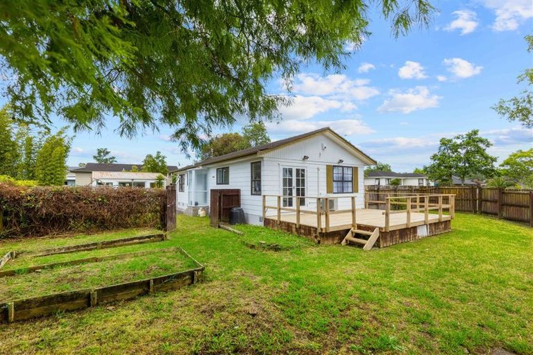 Photo of property in 63 Luanda Drive, Ranui, Auckland, 0612