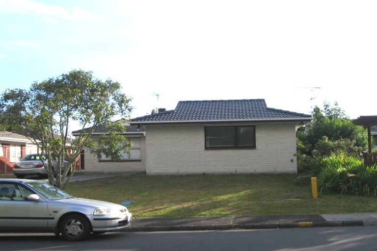 Photo of property in 83 Velma Road, Hillcrest, Auckland, 0627