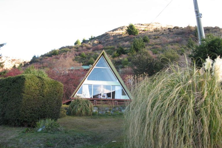 Photo of property in 43 Mcchesney Road, Arthurs Point, Queenstown, 9371