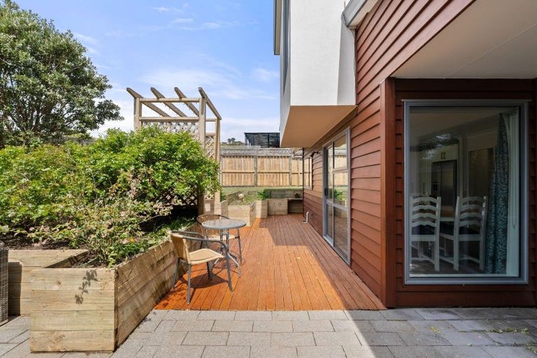 Photo of property in 60 Abilene Crescent, Churton Park, Wellington, 6037