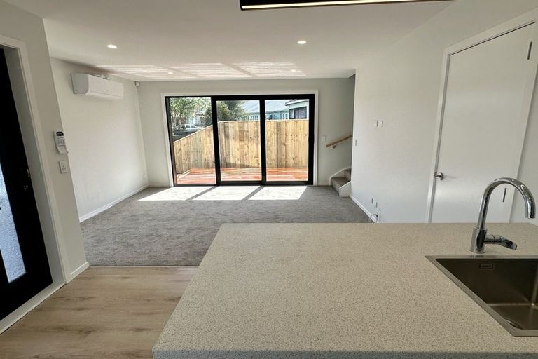 Photo of property in 17 Gibson Crescent, Naenae, Lower Hutt, 5011