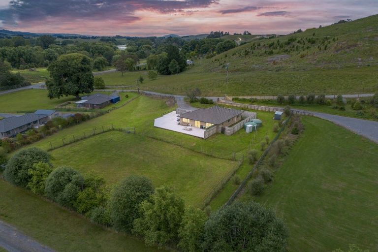Photo of property in 210 Mount Herbert Road, Waipukurau, 4285
