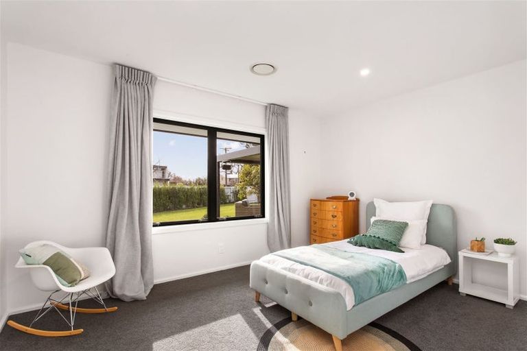 Photo of property in 20 Wairarapa Terrace, Merivale, Christchurch, 8014