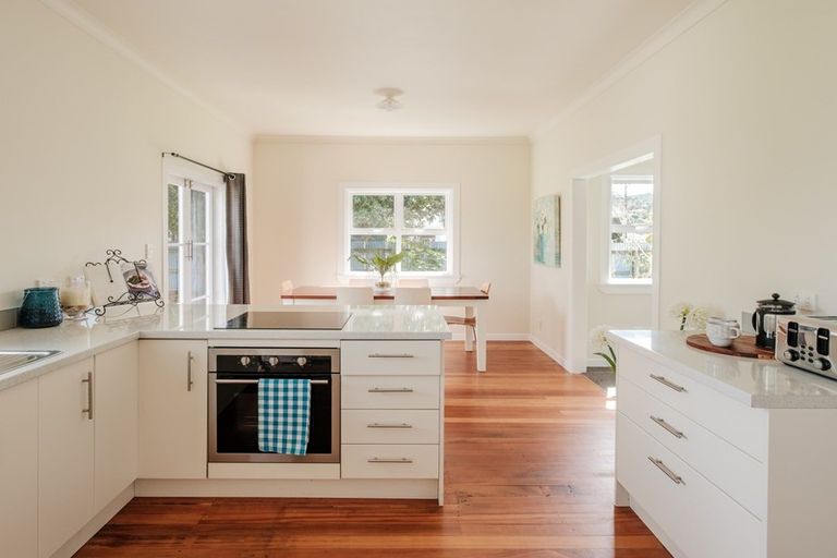 Photo of property in 74 Atkinson Street, Mangapapa, Gisborne, 4010