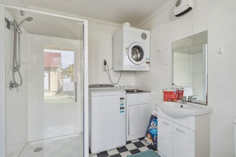 Photo of property in 4 Duke Street, North Dunedin, Dunedin, 9016