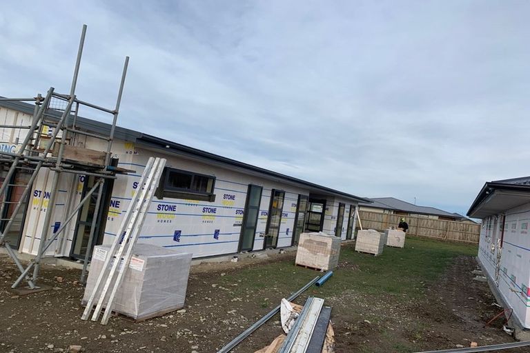 Photo of property in 184 Faringdon Boulevard, Rolleston, 7615