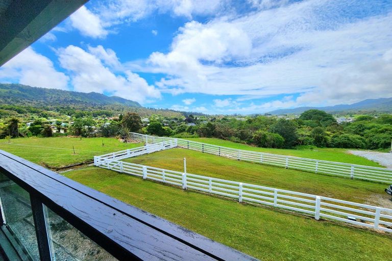 Photo of property in 1 Cadman Street, Runanga, 7803