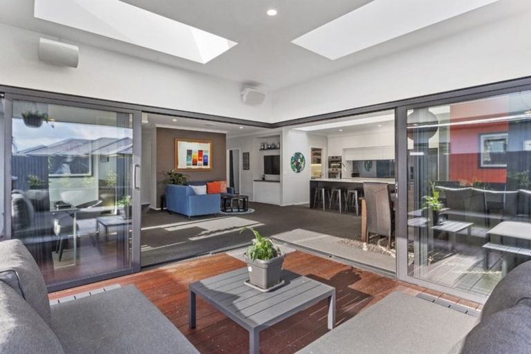 Photo of property in 36 Ellesmere Street, Marshland, Christchurch, 8083