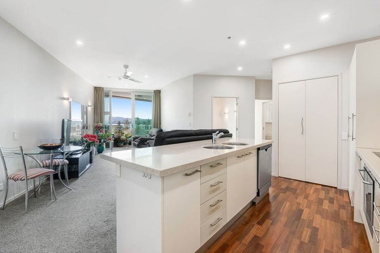 Photo of property in 703/11 Tamariki Avenue, Kelston, Auckland, 0602