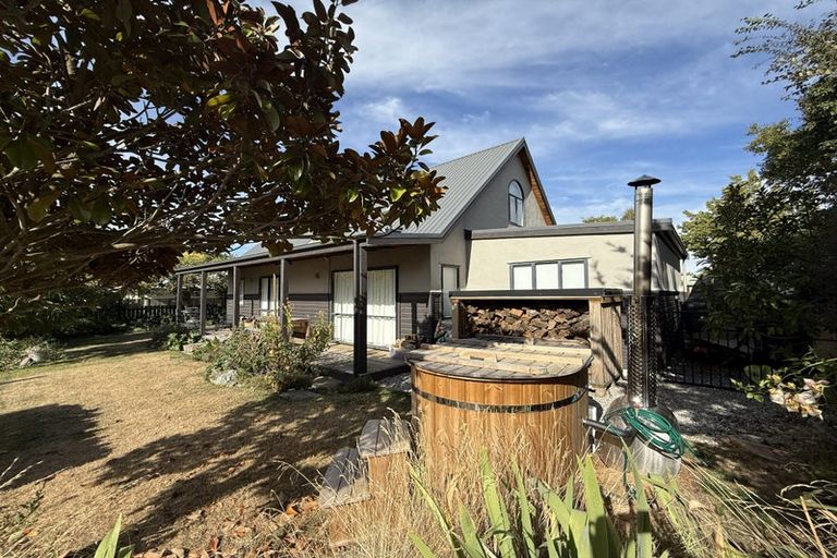 Photo of property in 72a Bills Way, Wanaka, 9305
