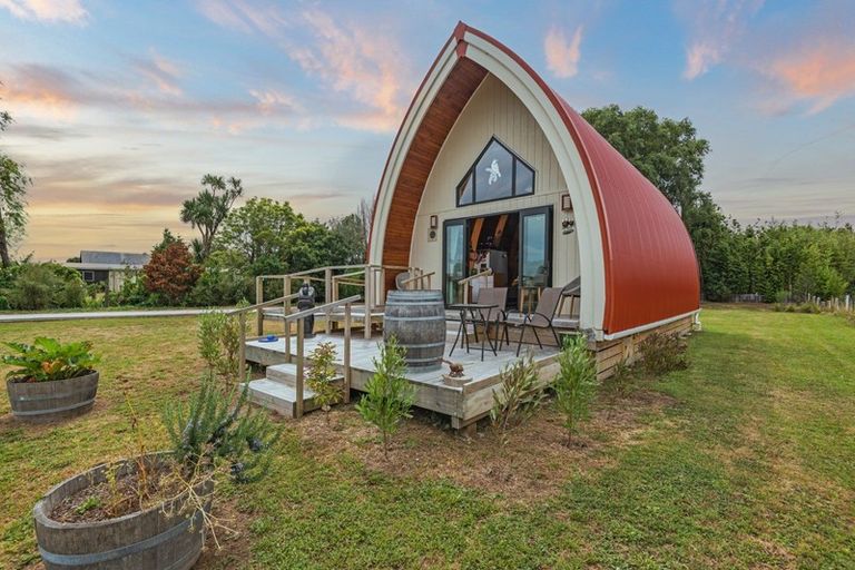 Photo of property in 48 Burgoyne Street, Woodville, 4920