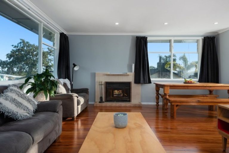 Photo of property in 17a Stirling Grove, Greerton, Tauranga, 3112