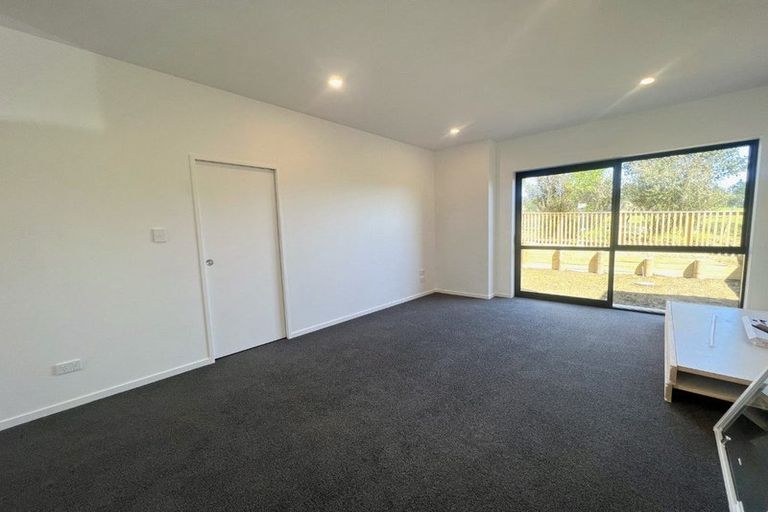 Photo of property in 71 Biokovo Street, Massey, Auckland, 0614
