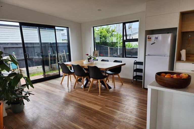 Photo of property in 52a Dillon Drive, Bell Block, New Plymouth, 4312