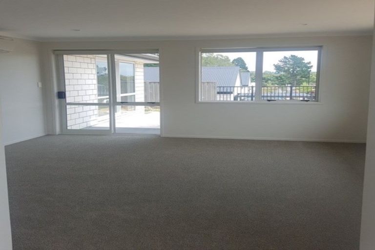 Photo of property in 1 Traverse Lane, Omokoroa, 3114