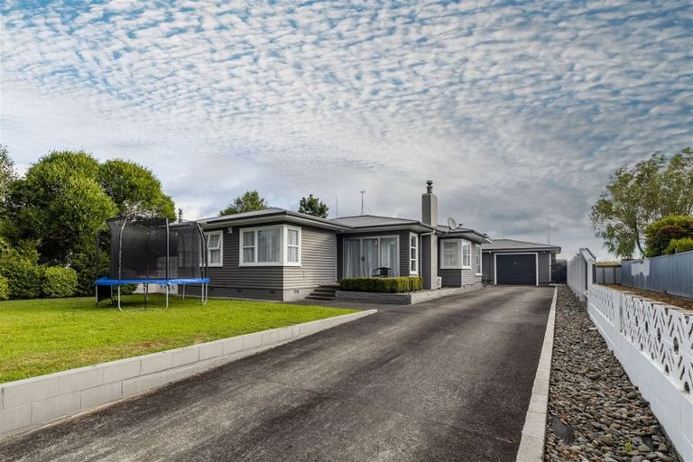 Photo of property in 16 Aspiring Avenue, Milson, Palmerston North, 4414