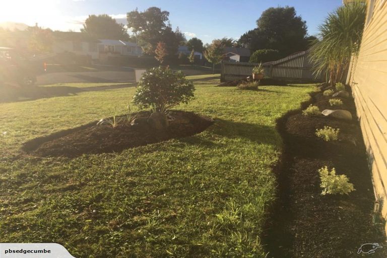 Photo of property in 21 Runuku Grove, Turangi, 3334