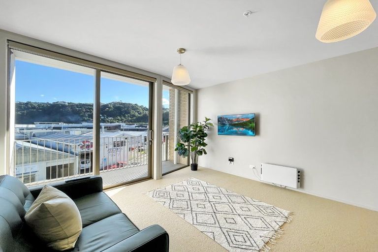 Photo of property in Vela Apartments, 112/2 Campbell Terrace, Petone, Lower Hutt, 5012
