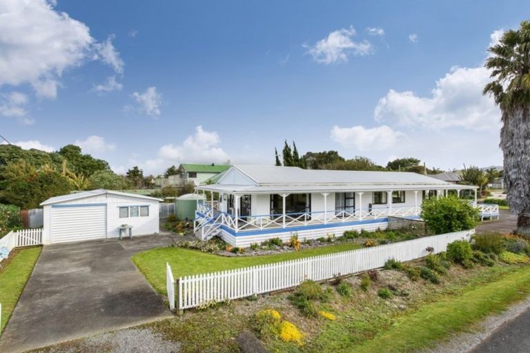 Photo of property in 1188 East Coast Road, Whakatiwai, Pokeno, 2473