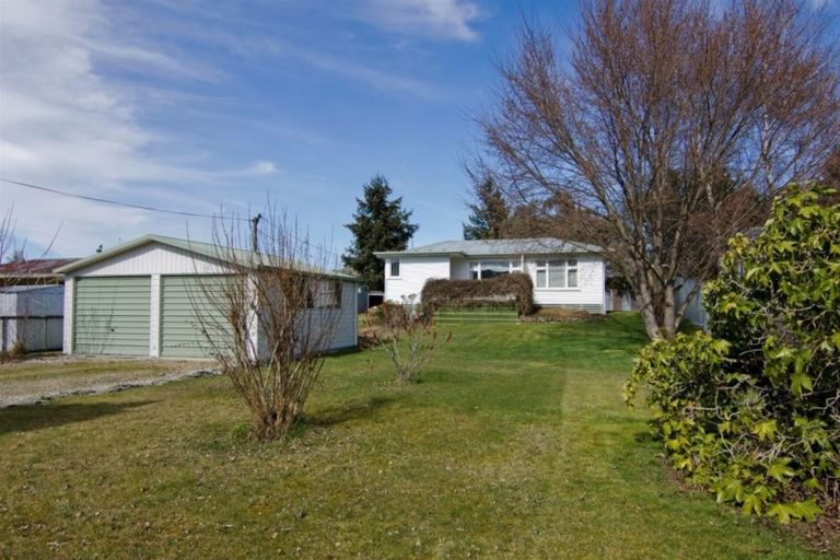 Photo of property in 12 Domain Road, Ettrick, Roxburgh, 9572