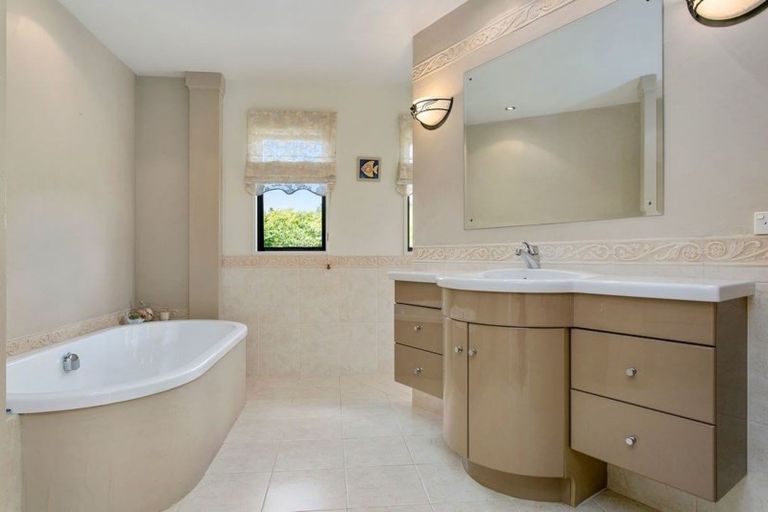 Photo of property in 25c Riverglade Drive, Tamahere, Hamilton, 3283