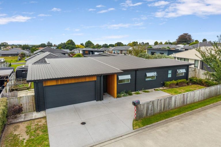 Photo of property in 3 Allen Way, Te Puke, 3119