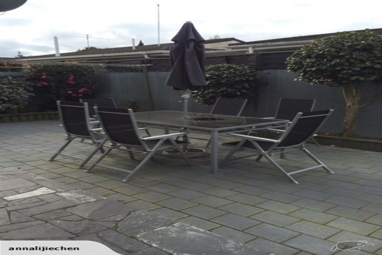 Photo of property in 62 Ambleside Drive, Burnside, Christchurch, 8053