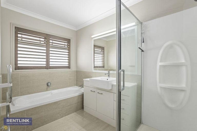 Photo of property in 25 Glenpark Crescent, Bethlehem, Tauranga, 3110