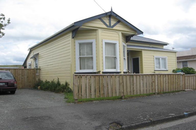 Photo of property in 3 Kelvin Street, Aramoho, Whanganui, 4500