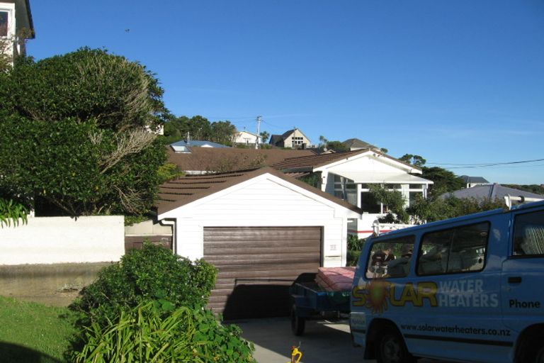 Photo of property in 22 Omar Street, Khandallah, Wellington, 6035