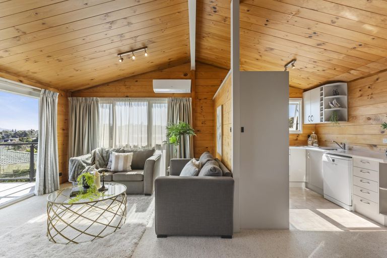 Photo of property in 73 O'halloran Road, Howick, Auckland, 2014