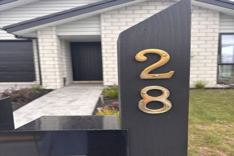 Photo of property in 28 Rangitihi Street, Matamata, 3400