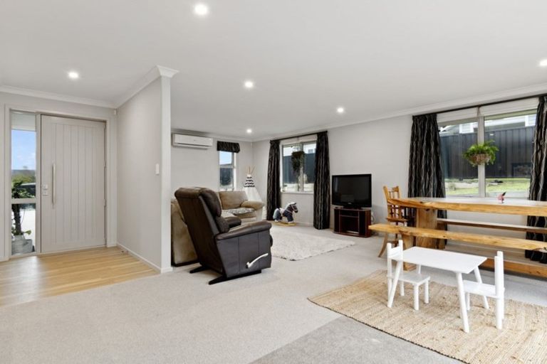 Photo of property in 6 Cavan Close, Omokoroa, 3114