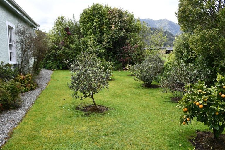 Photo of property in 8 Gladstone Street, Seddonville, Westport, 7891