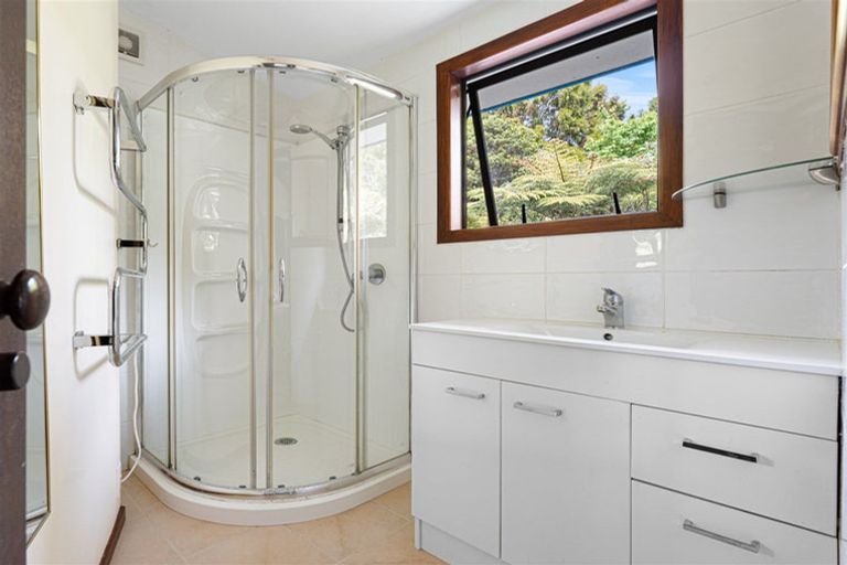 Photo of property in 23 Scoresby Street, Opua, 0200