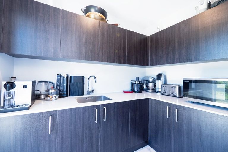 Photo of property in 2 Skippers Close, Haruru, 0204