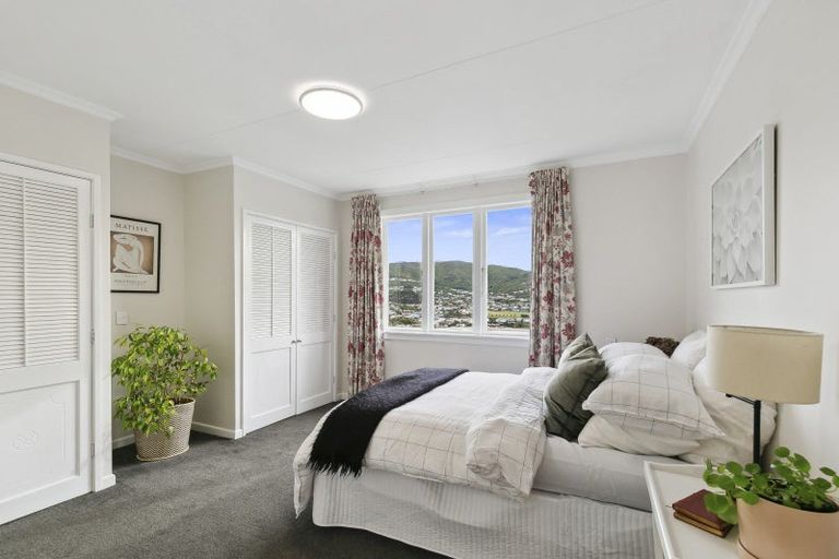 Photo of property in 5 Barrie Street, Johnsonville, Wellington, 6037