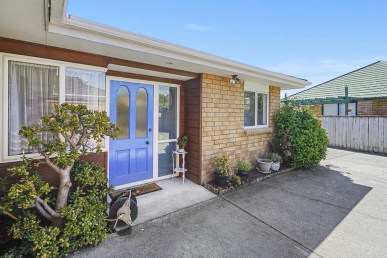Photo of property in 12a Heihei Place, Paraparaumu, 5032