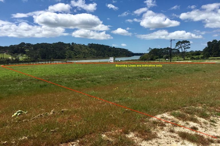 Photo of property in 8 Dinning Road, Riverhead, 0820