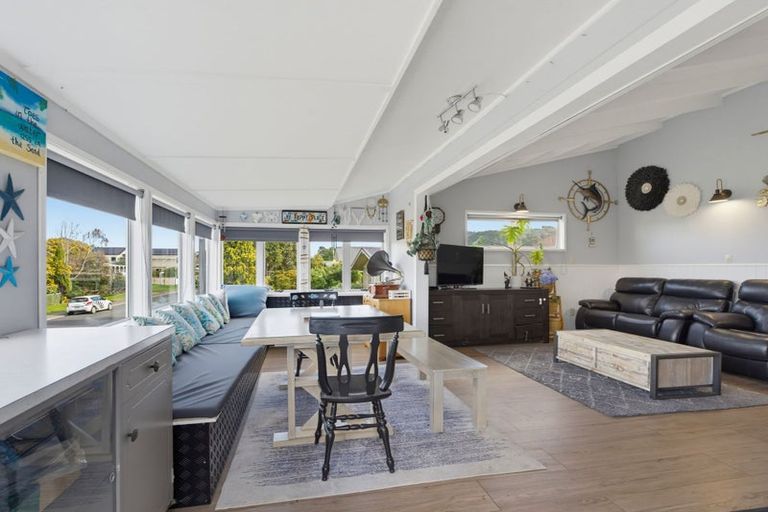 Photo of property in 201 Chartwell Avenue, Whangamata, 3620